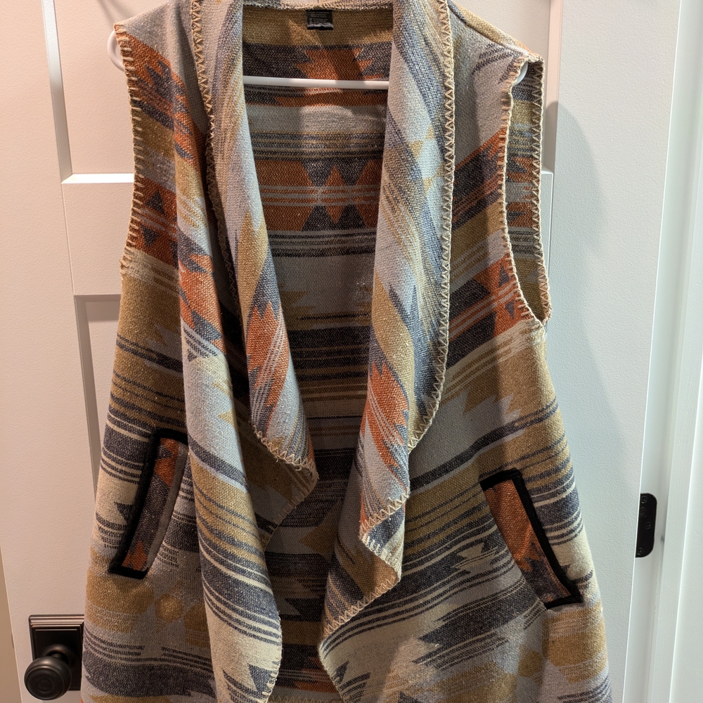 Southwestern Patterned Sleeveless Cardigan